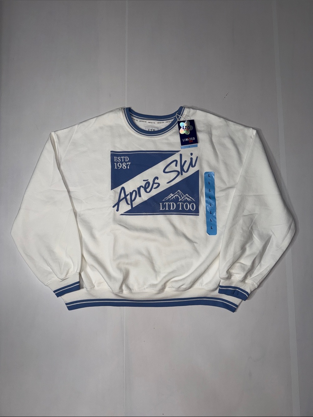 NWT Limited Too Womens’ White & Blue 'Après Ski' Graphic Sweatshirt L NWT